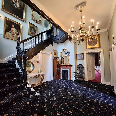 The Gothic Mansion Otel Bristol Dış mekan fotoğraf